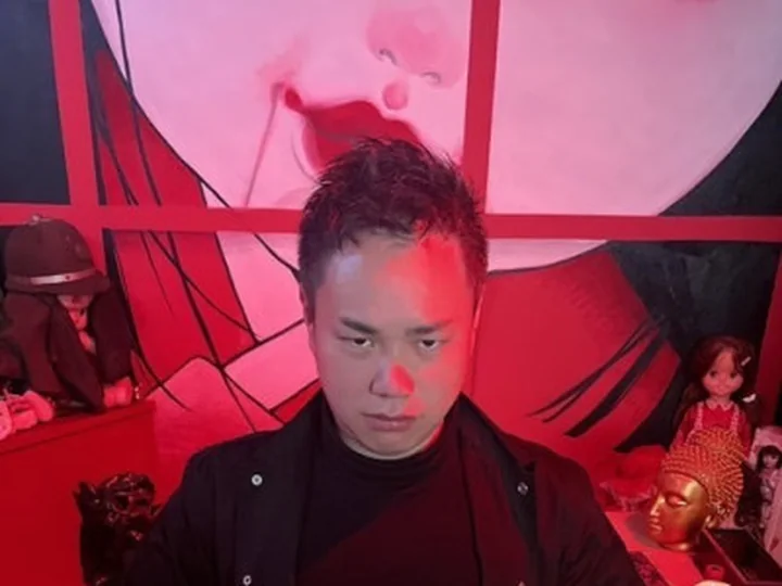 サクリファイス岡本さん
